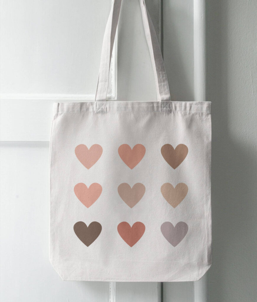 S heart tote bag large