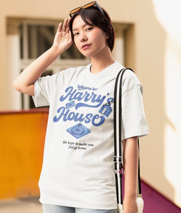 Welcome To Harry House Oversized T-Shirt